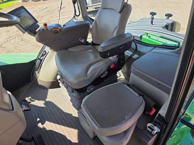 2021-john-deere-9570rx-image-112
