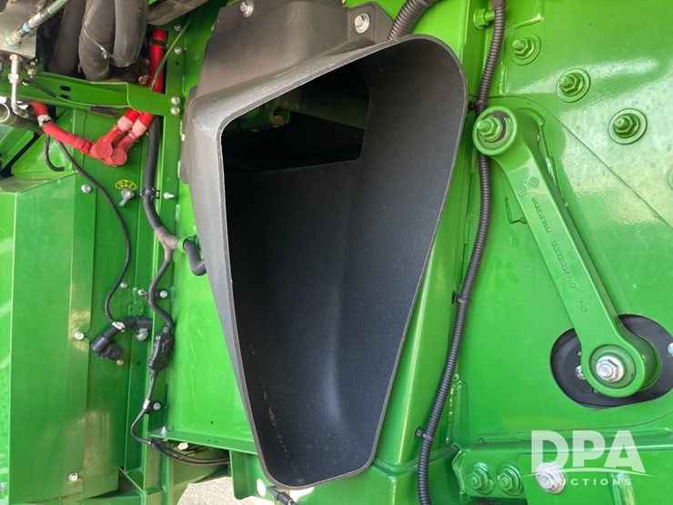 2016-john-deere-s690-image-71