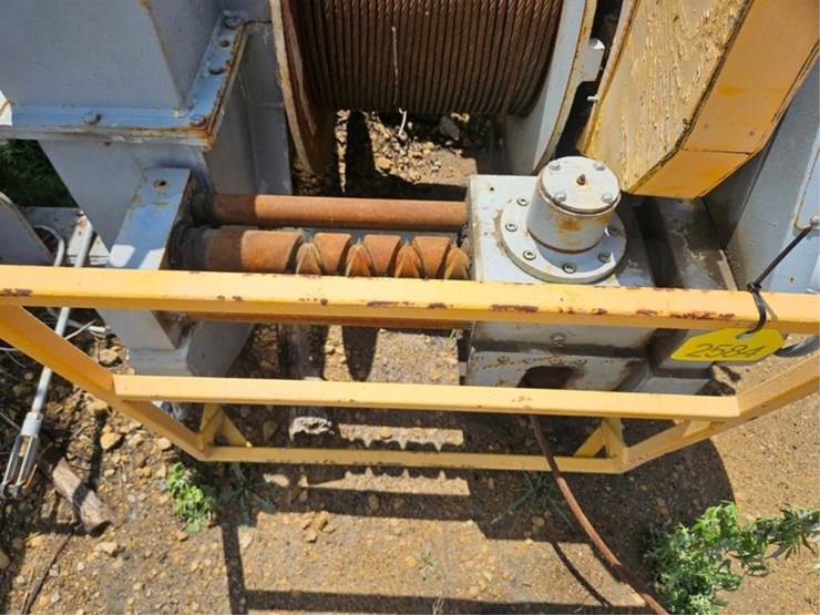 #2584-•-ac-hoyle-s-567-stationary-winch-image-9