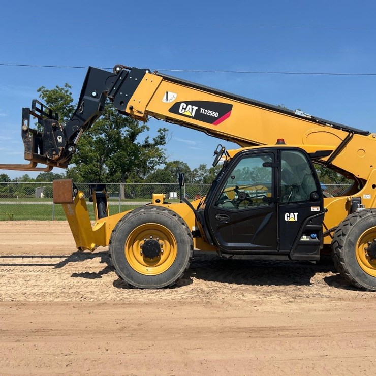 2020 CATERPILLAR TL1255D