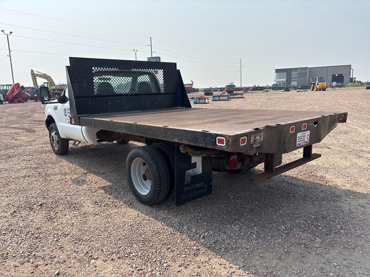 2002-ford-f550-image-4
