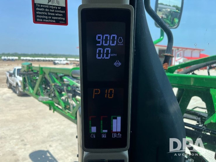 2020-john-deere-r4045-image-104