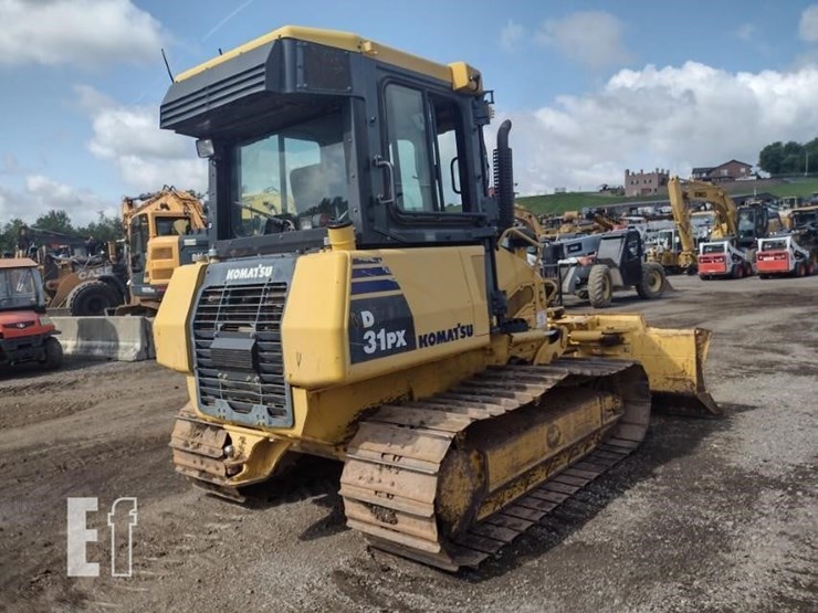 2011-komatsu-d31px-22-image-43