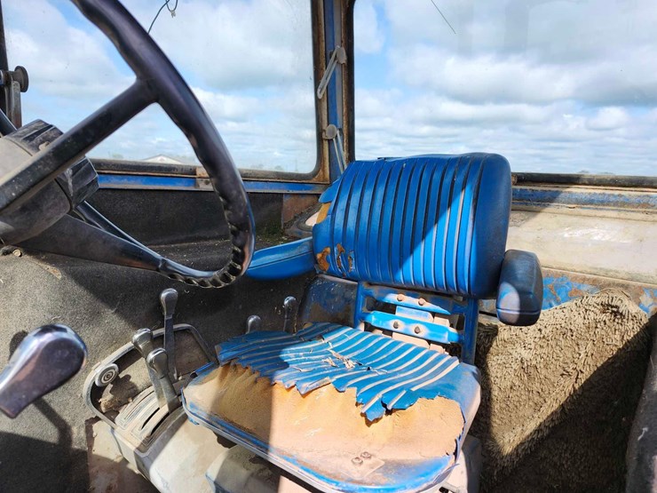 ford-8000-image-7