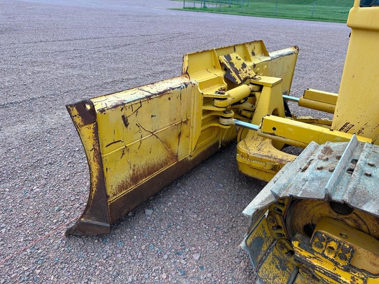 2007-komatsu-d39px-21-image-18