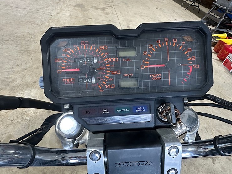 1984-honda-nighthawk-650-image-8