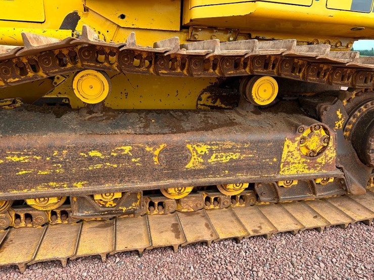 2007-komatsu-d51px-22-image-11