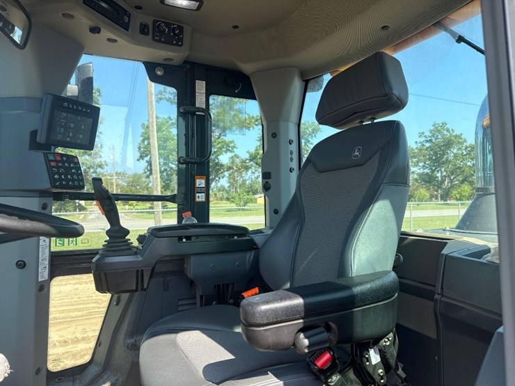 deere-524l-image-32