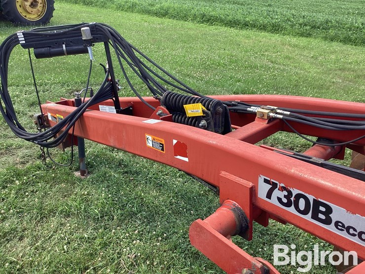 case-ih-730b-ecolo-tiger-7-shank-ripper-image-12
