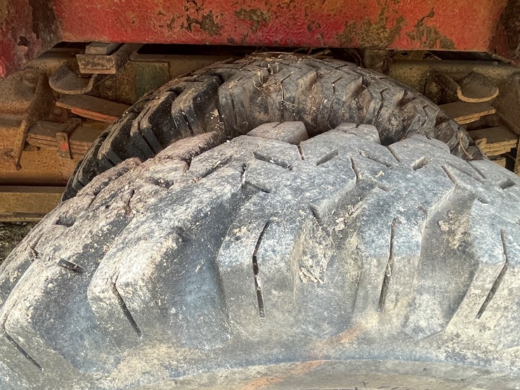 ford-600-image-31