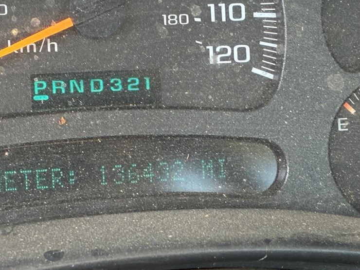2005-chevrolet-silverado-2500-image-13