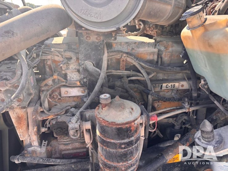 2000-kenworth-t800-image-61