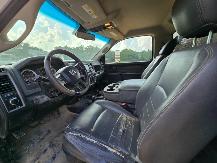 2014-dodge-ram-5500-image-20