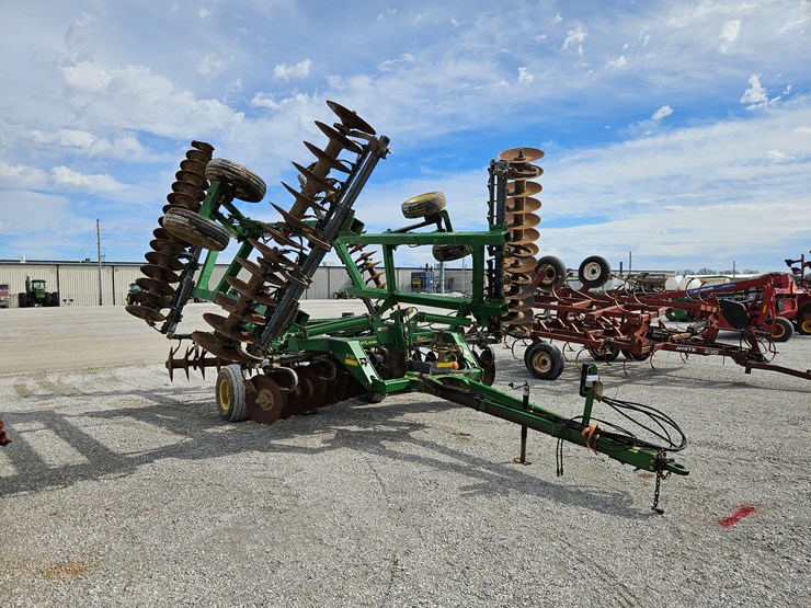 2004-john-deere-637-image-15