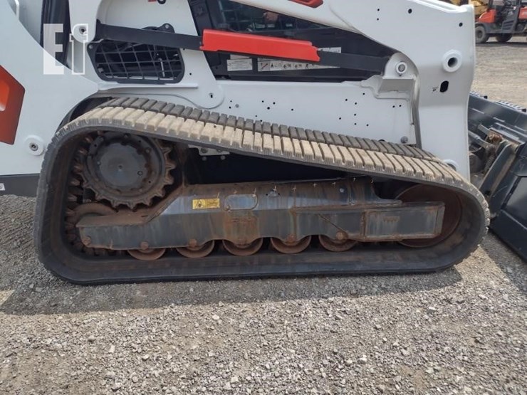 2023-bobcat-t770-image-29
