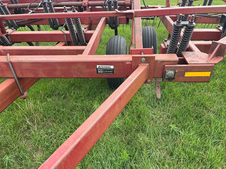 case-ih-5600-image-7