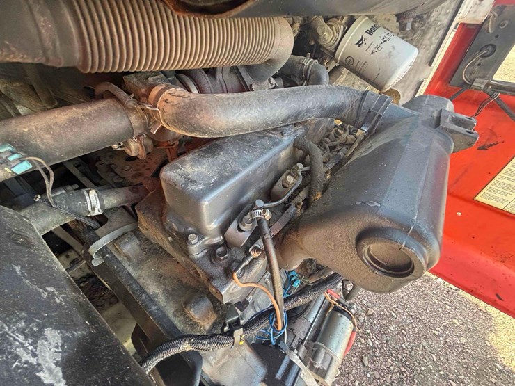 2005-bobcat-t190-image-10