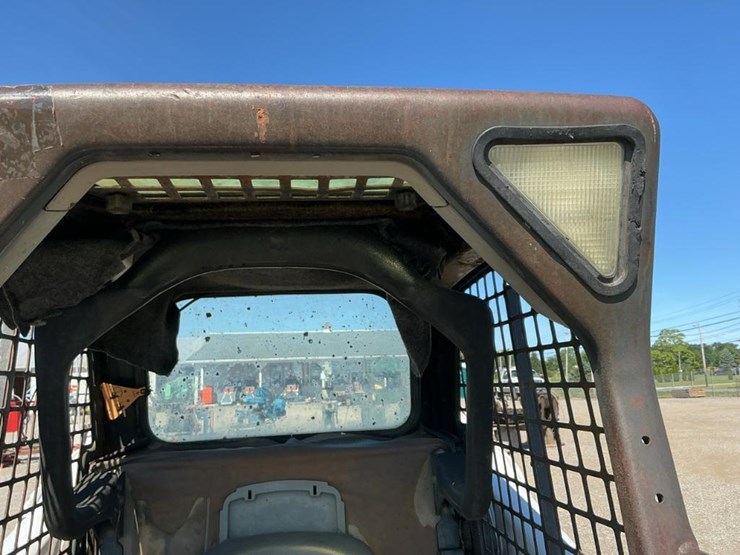 bobcat-t250-image-46