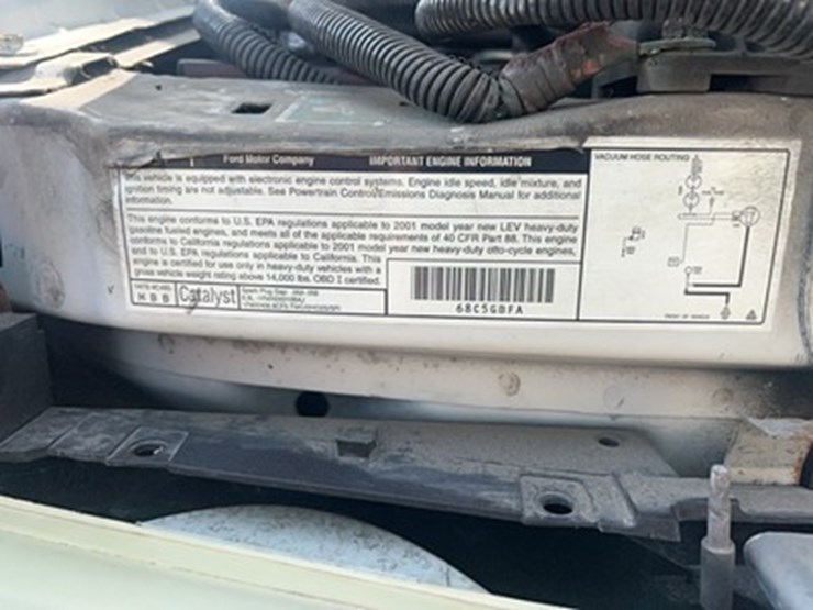 2001-ford-e450-image-9
