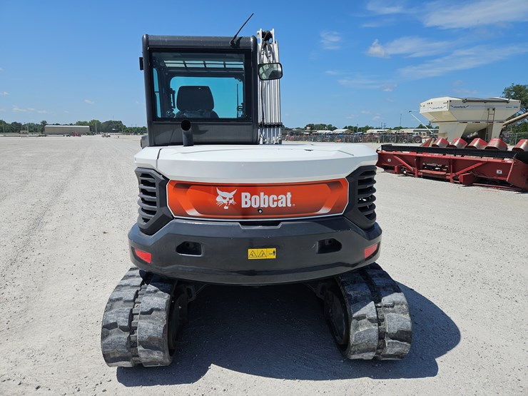 2021-bobcat-e88-image-17