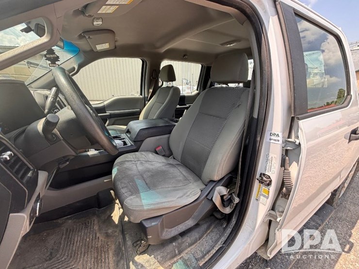 2016-ford-f150-xl-image-59