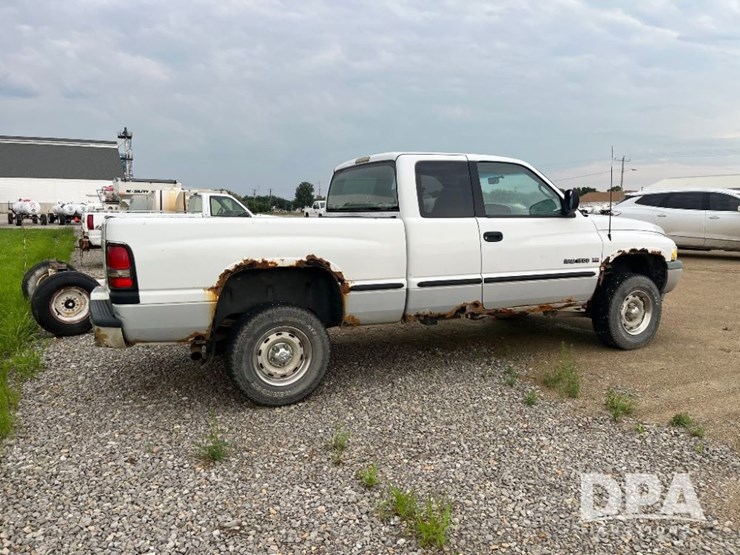 1998-dodge-ram-1500-image-8