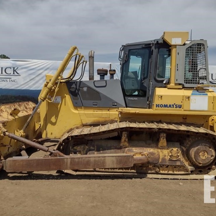 2004 KOMATSU D65EX-15