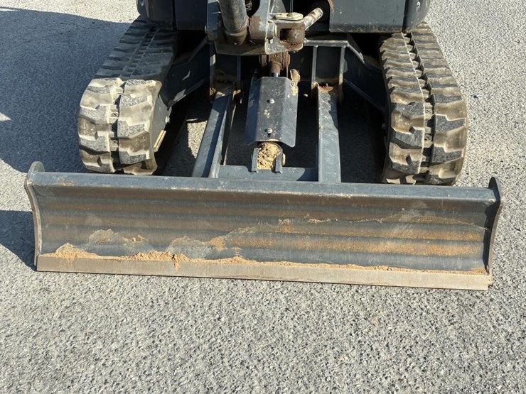 2023-bobcat-e32i-image-5