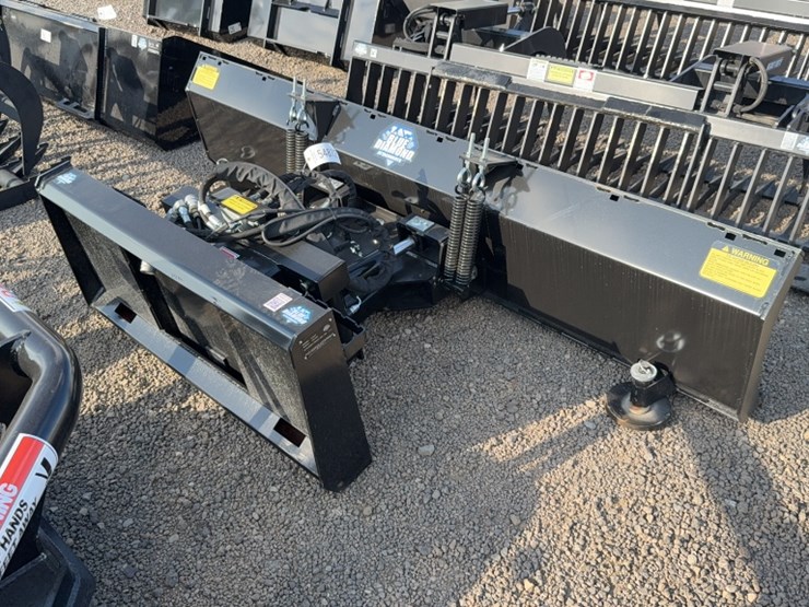 #2074-•-blue-diamond-96"-skid-steer-6-way-angle-blade-image-5