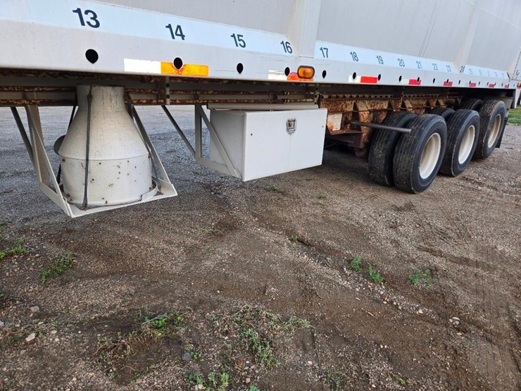 2004-walinga-feed-trailer-image-9