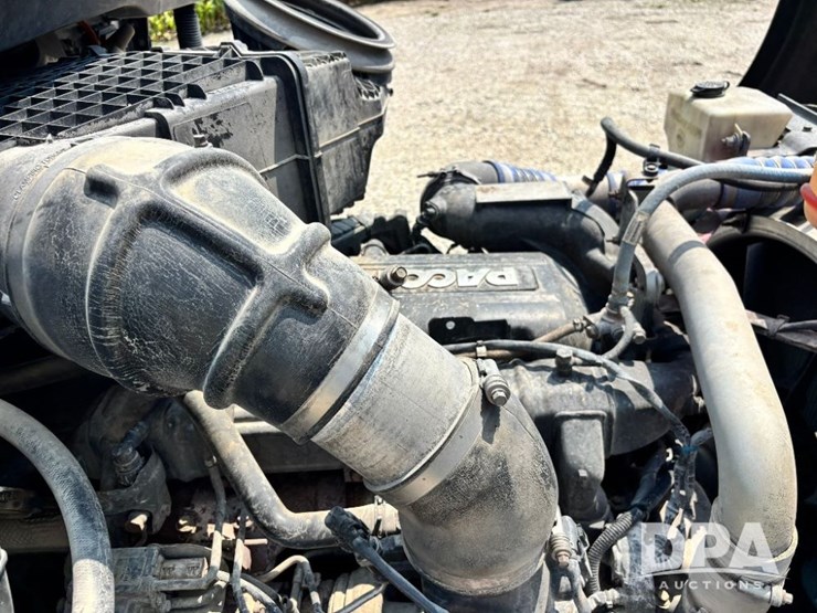 2016-kenworth-t880-image-73