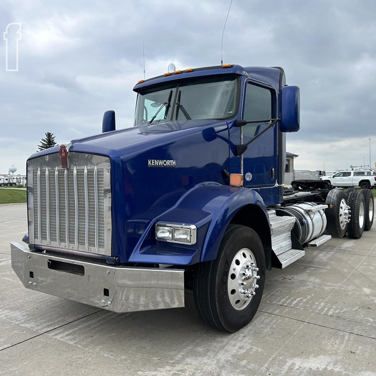 2019 KENWORTH T800