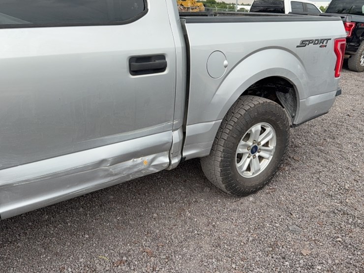 2017-ford-f150-image-13