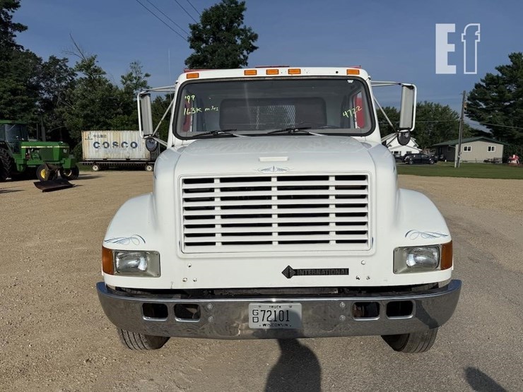 1999-international-4700-image-2