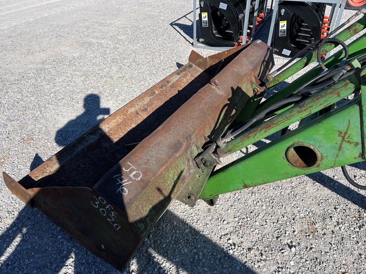 john-deere-146-image-3