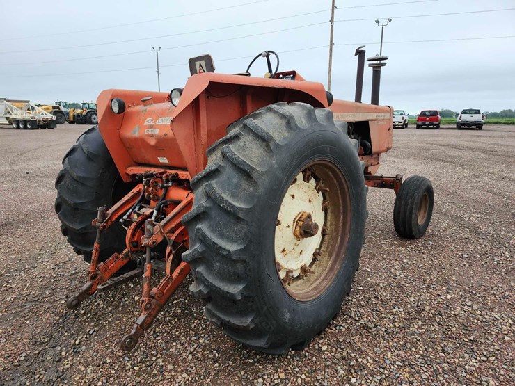 allis-chalmers-190-tractor-image-3