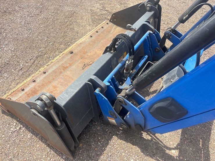 2013-new-holland-t4050-tractor-with-loader-image-10