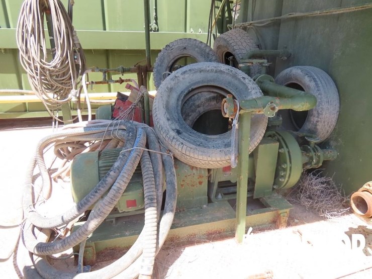 (r15-25)-8'h-x-10'w-x-29'l-crimped-steel-pre-mix-t-image-2
