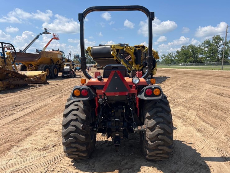 rural-king-rk37-tractor-image-3