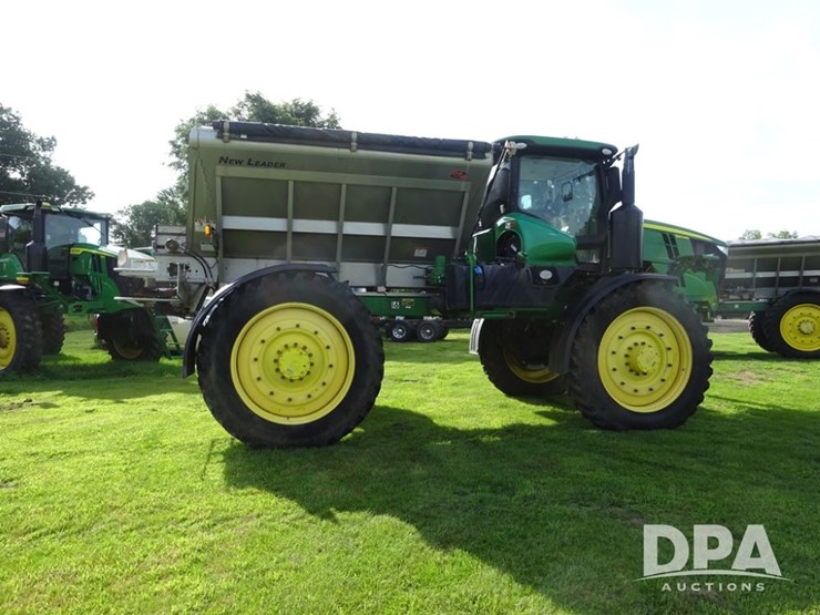 2019-john-deere-r4045-image-16