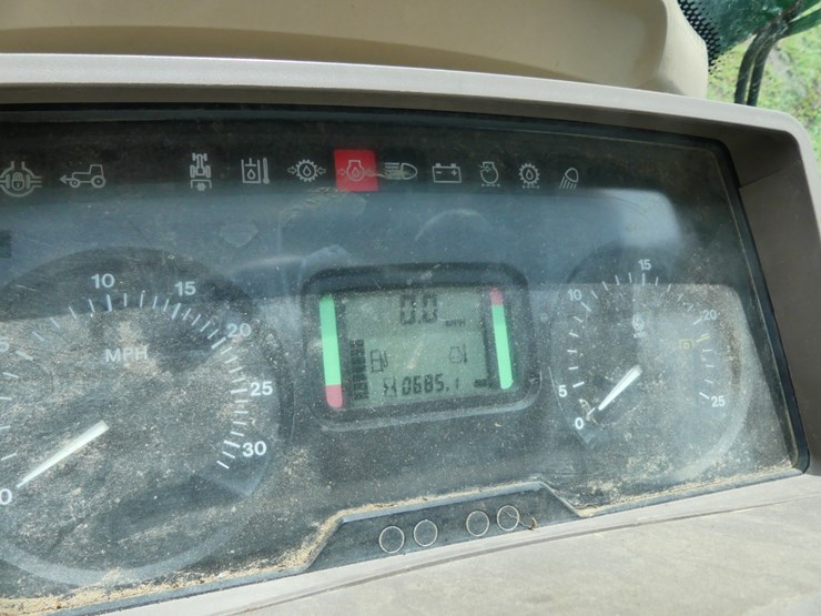 2022-john-deere-6140m-image-14