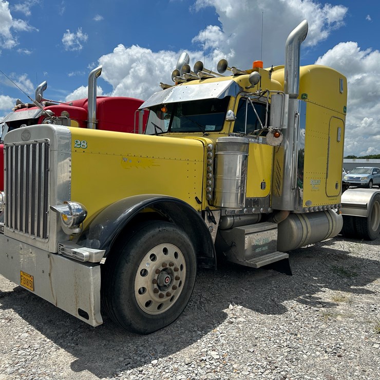 1998 PETERBILT 379
