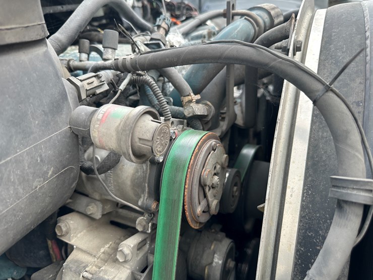 2006-international-durastar-4400-image-48