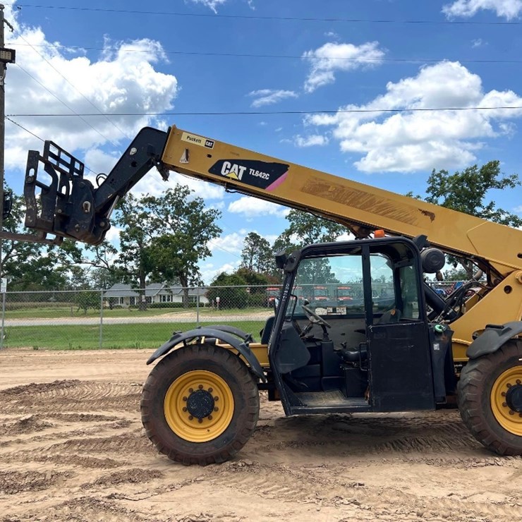 2016 CATERPILLAR TL642C
