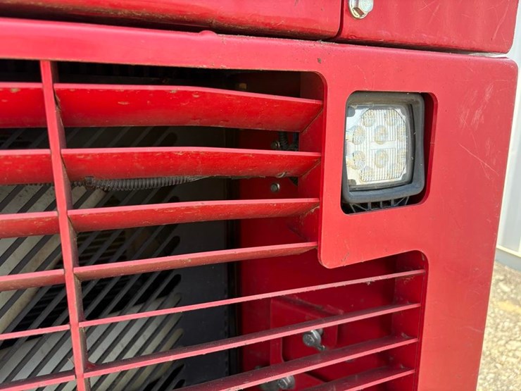 2022-lamtrac-ltr6160t-image-47