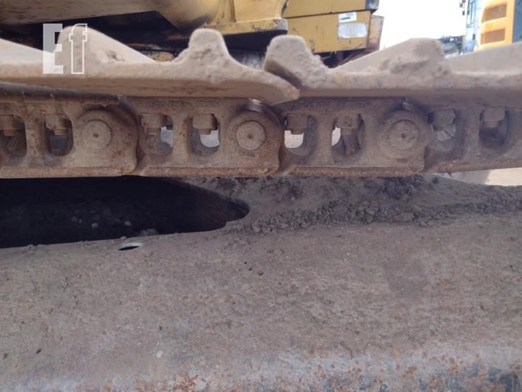 caterpillar-312-image-31