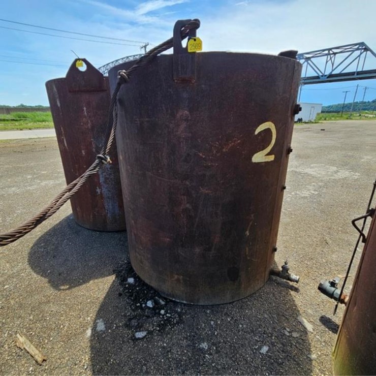 #2569 • Waste Oil Tank