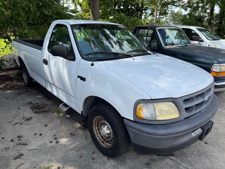 1997-ford-f150-image-2
