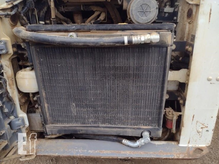 takeuchi-tl10v2-image-32