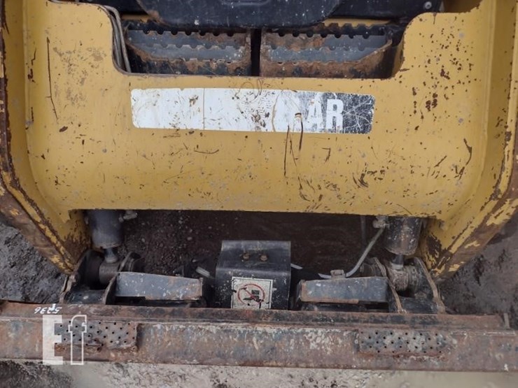 2012-caterpillar-259b3-image-14